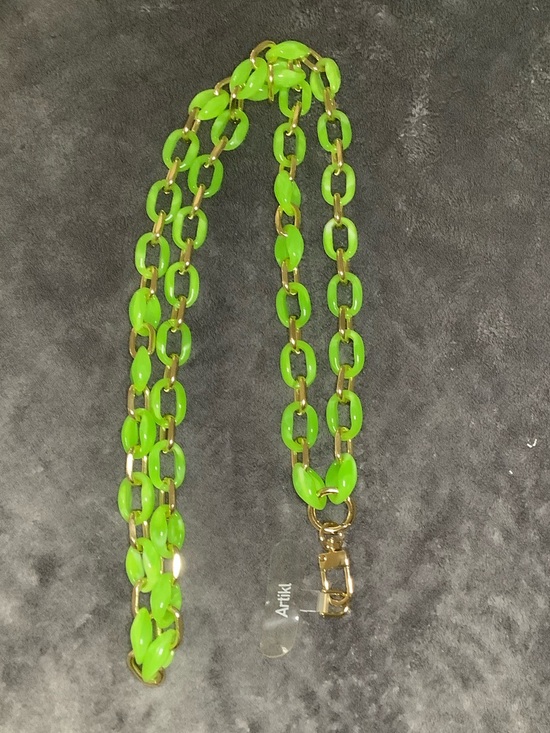 Artikl Accessories - ARTIKL ACRYLIC CHAIN CROSSBODY PHONE STRAP NECKLACE